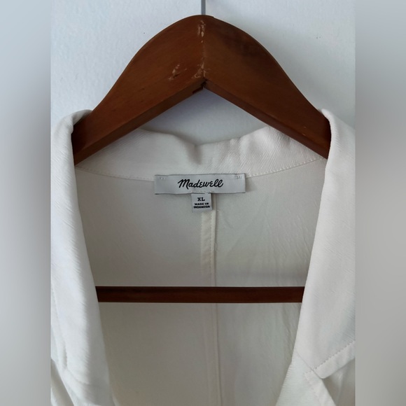 Madewell Ivory Button-Down Short Sleeve Shirt - Picture 3 of 5